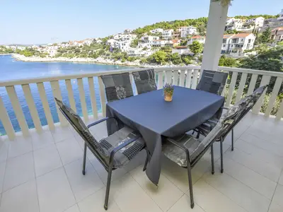 Ferienwohnung für 5 Personen (70 m²) in Otočić Planka 2/10