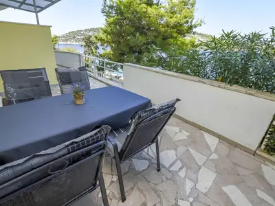 Ferienwohnung für 4 Personen (55 m²) in Otočić Planka 2/10