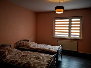 24035824-Ferienwohnung-3--300x225-4