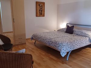 22444337-Ferienwohnung-4--300x225-2