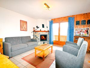 24036119-Ferienwohnung-6--300x225-1