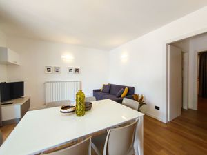 23883746-Ferienwohnung-7--300x225-4