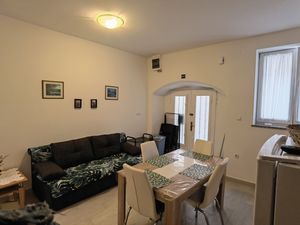 24036223-Ferienwohnung-3--300x225-4