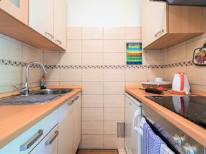 23936003-Ferienwohnung-3--300x225-4