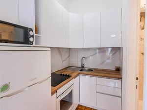 24003472-Ferienwohnung-4--300x225-5