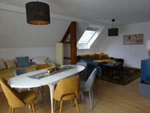 24038863-Ferienwohnung-5--300x225-3