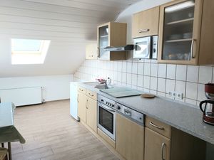 23891253-Ferienwohnung-4--300x225-5