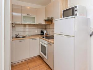 24003531-Ferienwohnung-4--300x225-2