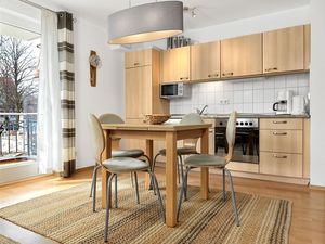 24044832-Ferienwohnung-4--300x225-2