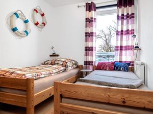 24044832-Ferienwohnung-4--300x225-4