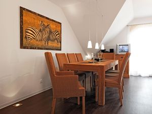 24044860-Ferienwohnung-4--300x225-3