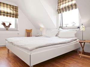 24044868-Ferienwohnung-4--300x225-3