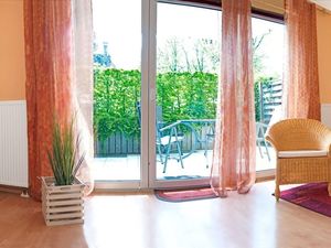 24044871-Ferienwohnung-4--300x225-3