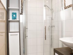 24044897-Ferienwohnung-4--300x225-3