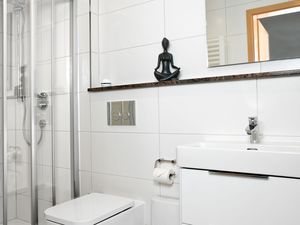 24044902-Ferienwohnung-4--300x225-4