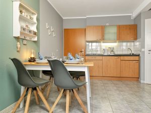 24044910-Ferienwohnung-4--300x225-3