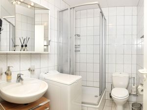 24044924-Ferienwohnung-3--300x225-5