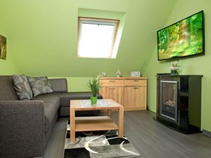 24044945-Ferienwohnung-2--300x225-1