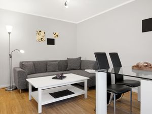 24044949-Ferienwohnung-4--300x225-2