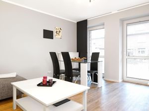 24044949-Ferienwohnung-4--300x225-3