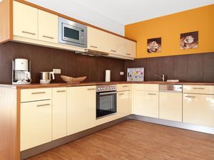 24044966-Ferienwohnung-6--300x225-4