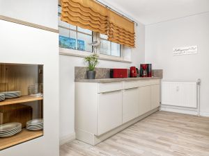 24044979-Ferienwohnung-4--300x225-4