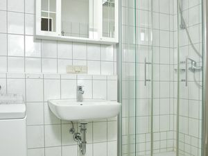 24044989-Ferienwohnung-4--300x225-5