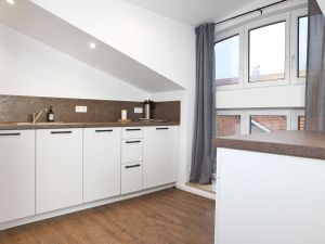 24045003-Ferienwohnung-4--300x225-5