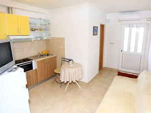 19126259-Ferienwohnung-3--300x225-2