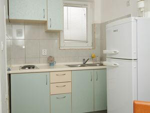 19128666-Ferienwohnung-4--300x225-2