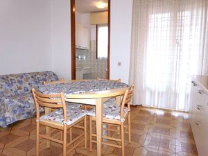 23971705-Ferienwohnung-5--300x225-5