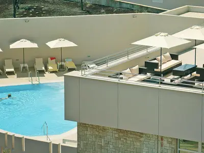 PoolOfHouse