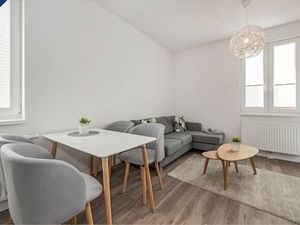 23680327-Ferienwohnung-4--300x225-2