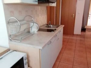 23946858-Ferienwohnung-4--300x225-1