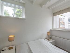 24045844-Ferienwohnung-6--300x225-4