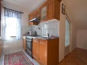 24047967-Ferienwohnung-8--300x225-3