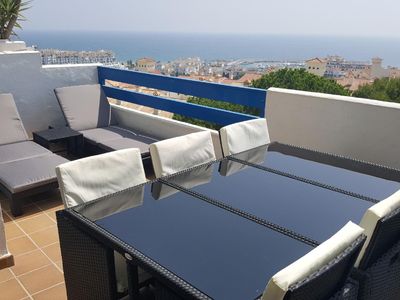 Terrasse mit 140 Grad Meerblick und direktem Blick auf Puerto