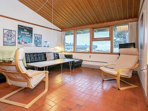 23821962-Ferienwohnung-6--300x225-1