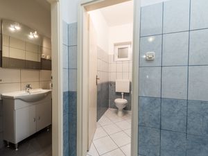 23846140-Ferienwohnung-10--300x225-3