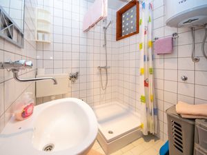 23841691-Ferienwohnung-3--300x225-1