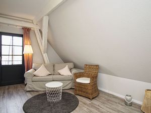 23957289-Ferienwohnung-2--300x225-5