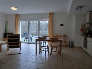 23964983-Ferienwohnung-6--300x225-1