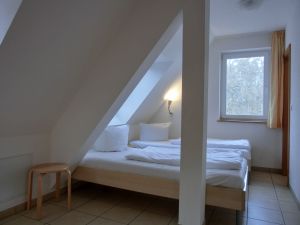 23964989-Ferienwohnung-4--300x225-3