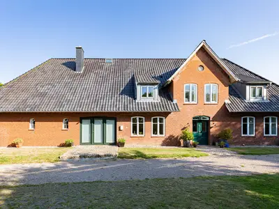 Ferienwohnung für 3 Personen (109 m²) in Husum 1/10