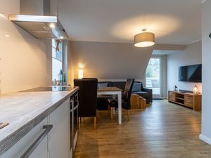 23967731-Ferienwohnung-3--300x225-5