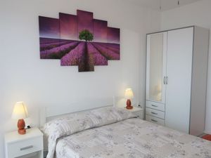 23847119-Ferienwohnung-3--300x225-4