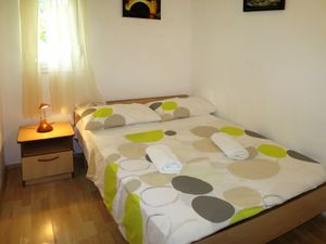 23846493-Ferienwohnung-7--300x225-5