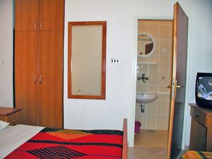 23842241-Ferienwohnung-3--300x225-2