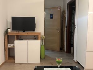 23934940-Ferienwohnung-3--300x225-1