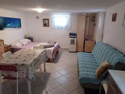 Ferienwohnung für 3 Personen in Vinjerac 6/10